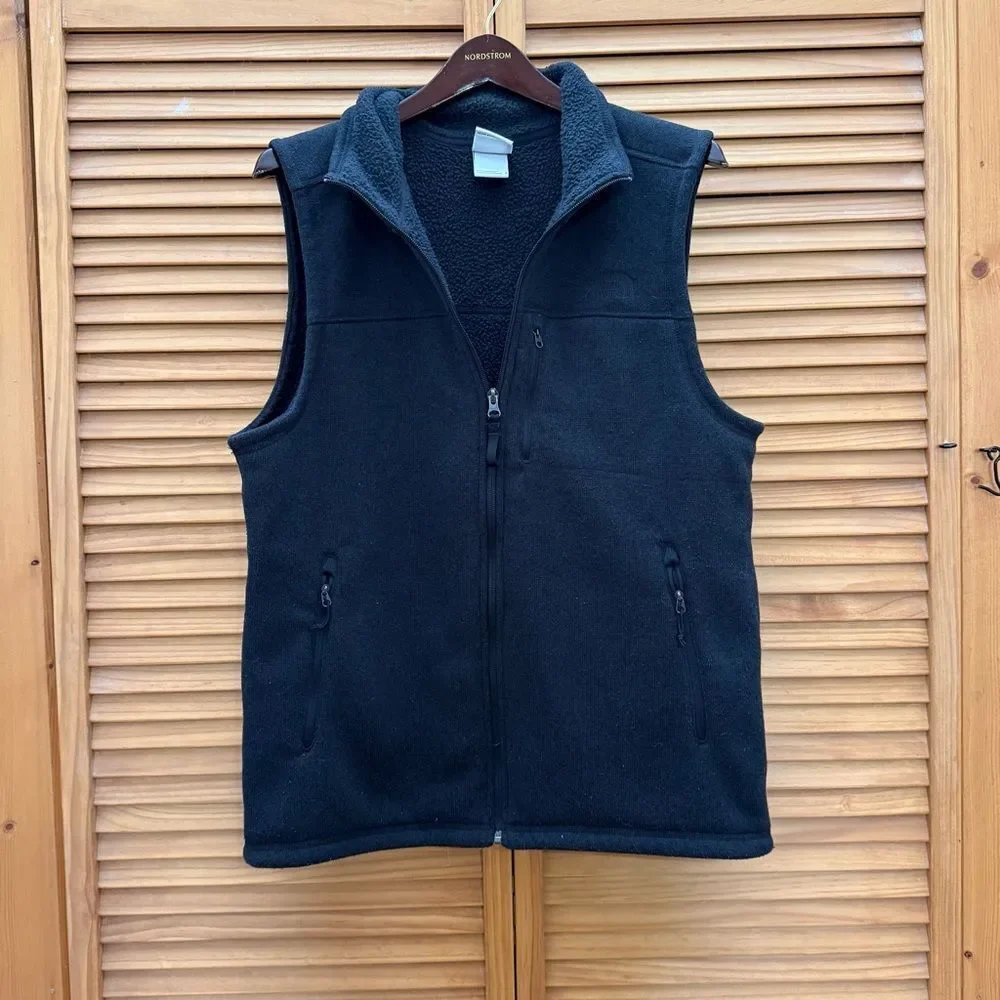 The North Face Men's gray Fleece Vest size large